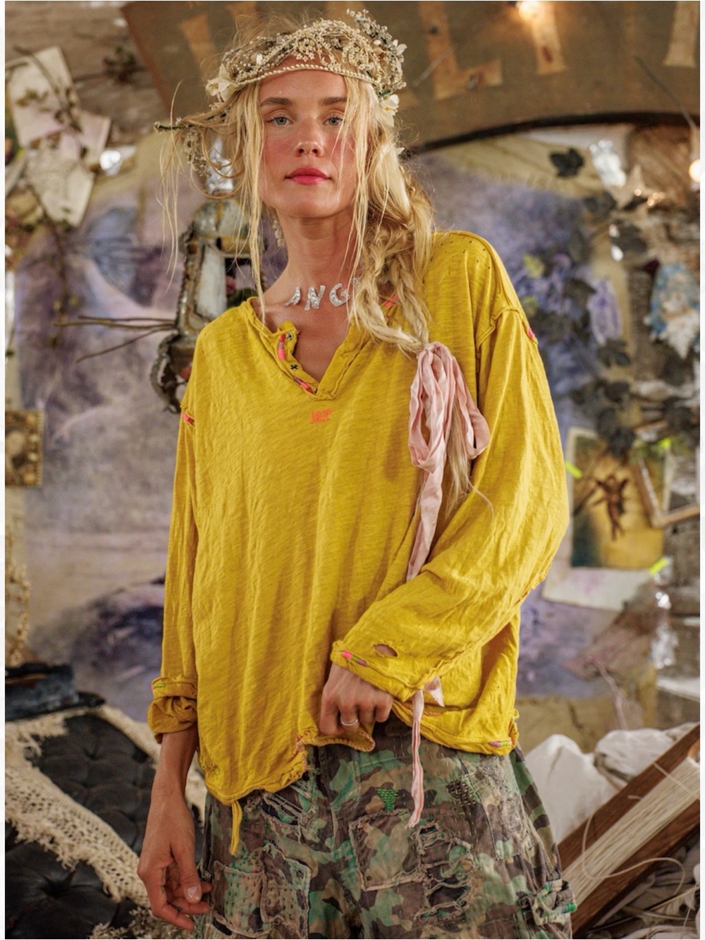NWT Magnolia Pearl Julian Henley long sleeve t